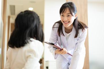 クリニックの看護師/准看護師/「細井川駅」から徒歩3分◯託児所あり◯マイカー通勤OKお休み多めのクリニックです!/SMP/L/0748
