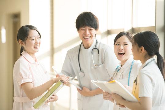 訪問看護の正看護師/株式会社ウルトラス