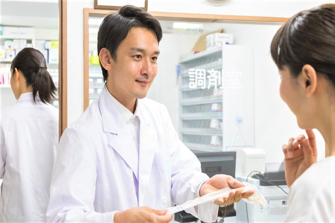 大阪市西区【九条駅】【正社員/薬剤師/求人】駅すぐ♪商店街の中にある薬局♪年間休日125日でワークライフバランスに優れた環境です♪【ID: 109669】