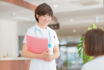 病院の准看護師/介護スタッフ募集。資格取得支援あり／各種手当が充実。努力をしっかり評価/HRCNS/EL/HW/04964